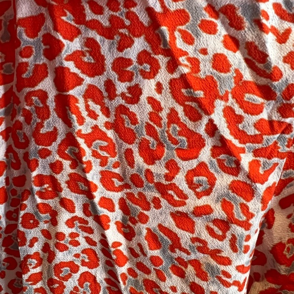 Maje size 1 orange leopard print blouse - Picture 3 of 3